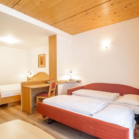 Hotel Salvan Campitello di Fassa Esterno foto