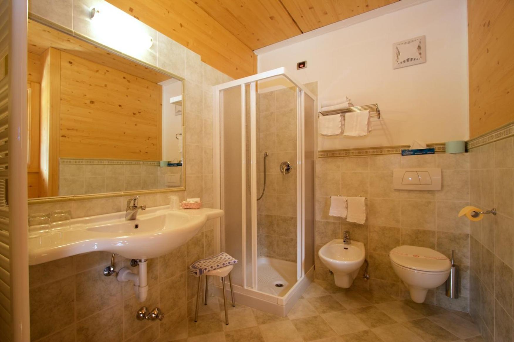 Hotel Salvan Campitello di Fassa Esterno foto