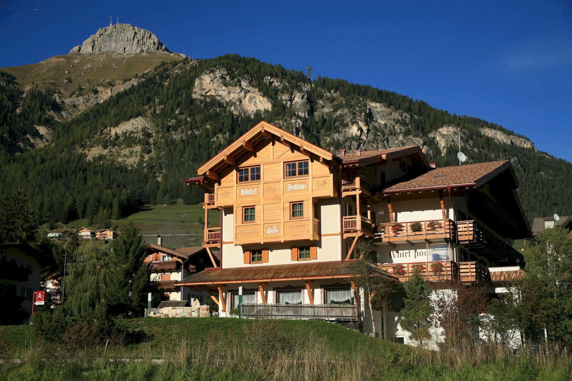 Hotel Salvan Campitello di Fassa Esterno foto